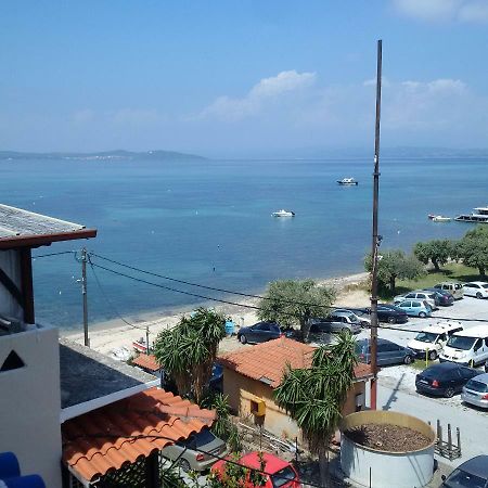 Pansion Vasiliki Leilighet Ouranoupoli Eksteriør bilde